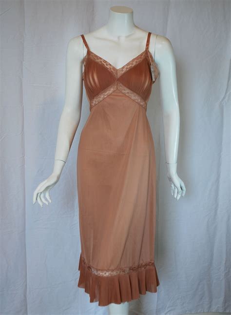 1940s nightwear|More.